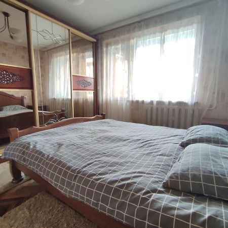 Квартира 3 Кімнати Львів Район Сихів Вулиця Червоної Калини Kültér fotó